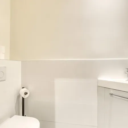 Apartment Le Patio Reaumur Elegant 2-bedroom Paris