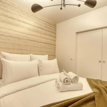 Apartment Le Patio Reaumur Elegant 2-bedroom